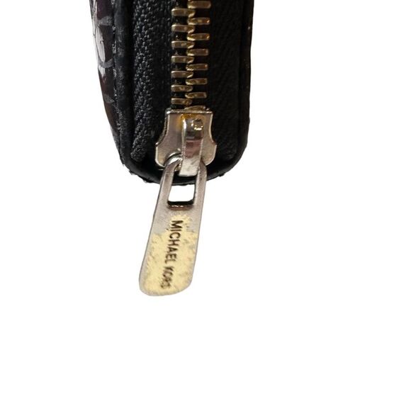 Michael Kors Python Jet Set Zipper Wallet - Picture 4 of 9